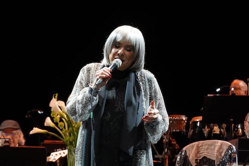 Plaza del Quinto Centenario en el Viejo San Juan llevará el nombre de Lucecita Benítez