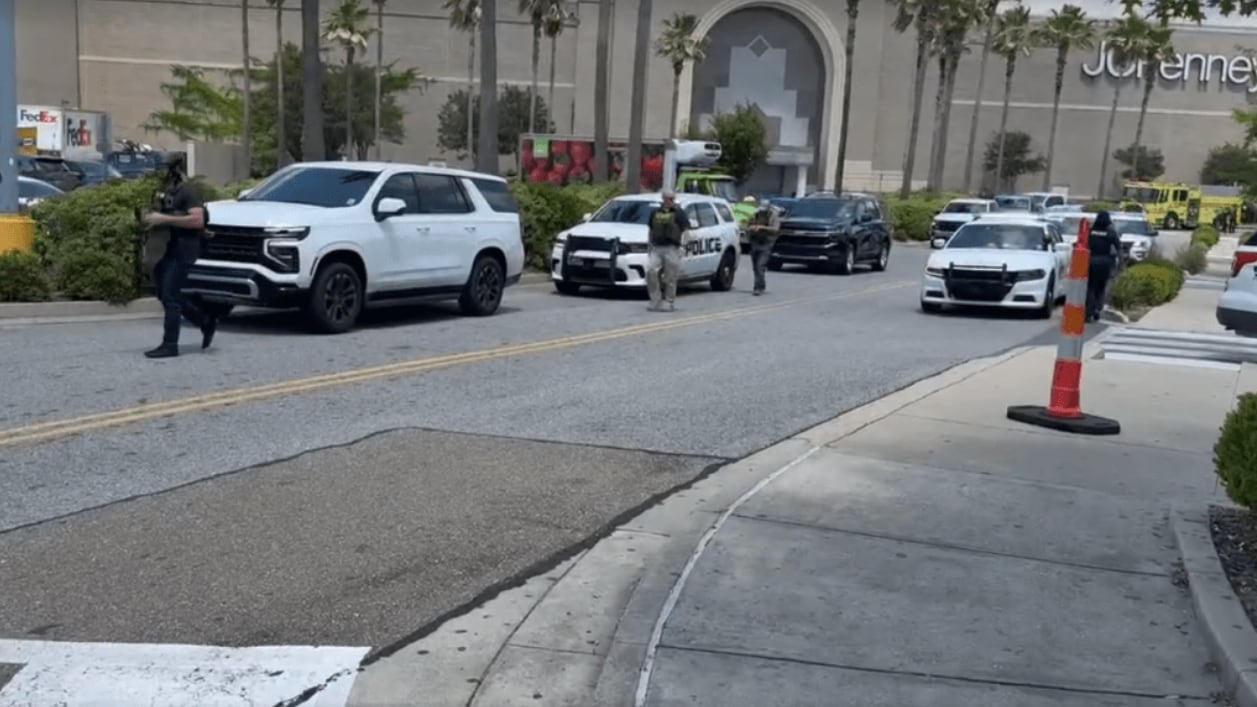 Tiroteo Mall of Louisiana