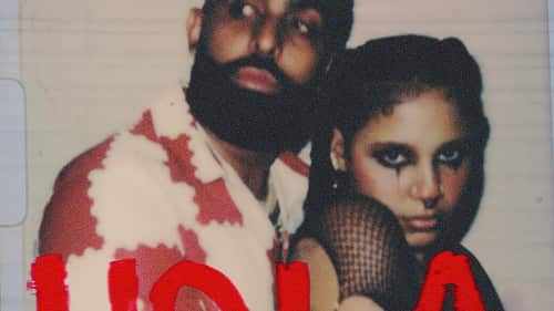 Eladio Carrión y Tokischa.