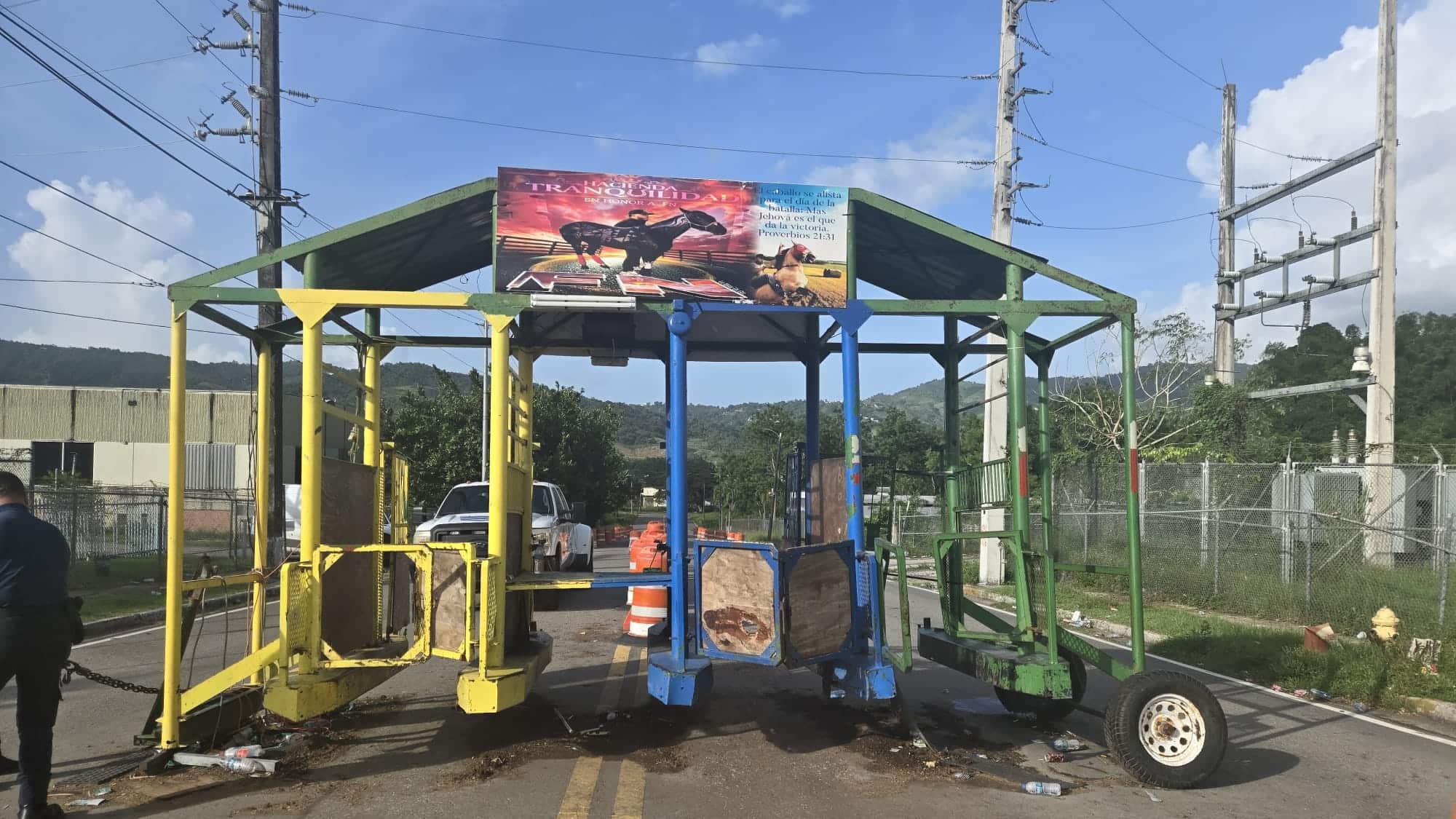 maquinaria usada en carreras clandestinas de caballos