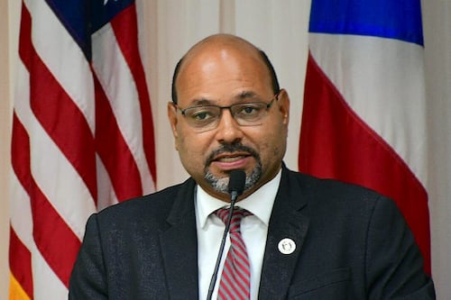 Continúan los reclamos hacia la AAA: Río Grande exige acción inmediata ante la falta de servicios