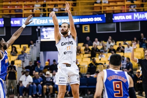 Capitanes derrotan a los Osos en partido inaugural de BSN