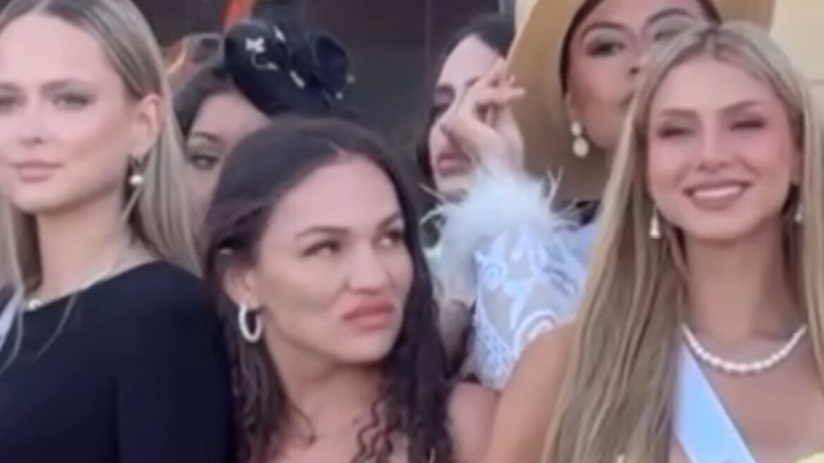 Las malas caras de Miss Uzbekistán han sido criticadas en las redes sociales.