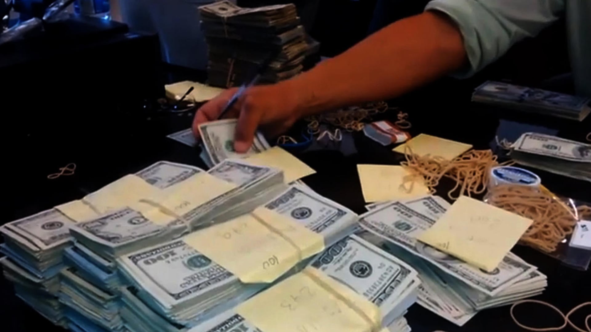 El PIB de EE.UU. creció un 0,4 % en último trimestre de 2025