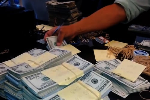 Economía de EE.UU. crece 0.4 % en el último trimestre de 2025 y pierde fuerza