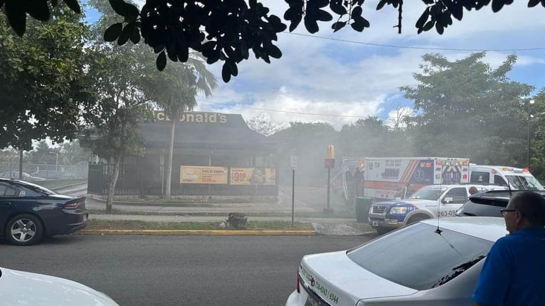 La explosión ocurrió en el MC Donalds del casco urbano en Cayey.