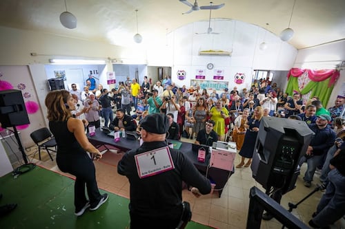 Adultos mayores del suroeste participan en “talent show” en Lajas