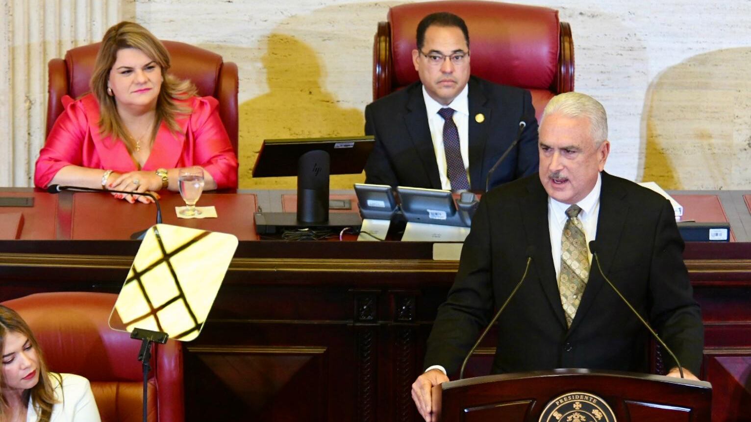 Será el presidente del Senado por tercera ocasión.