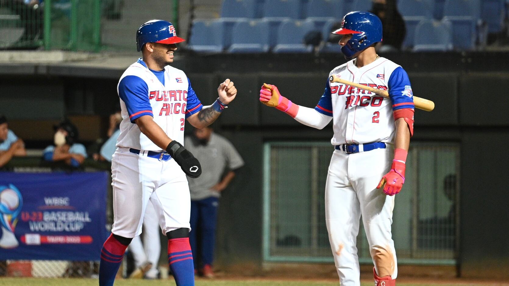 Ricardo de la Torre celebra al marcar carrera