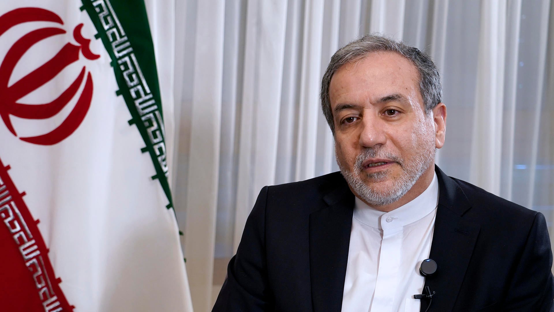 Araqchí inicia "oportuna" gira regional en la que sus "vecinos son la prioridad"