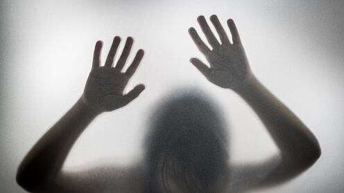 Hermanos abusaron sexualmente de sus hermanitas menores