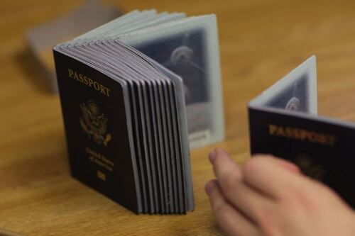 Así puedes convertirte en ciudadano estadounidense siendo inmigrante