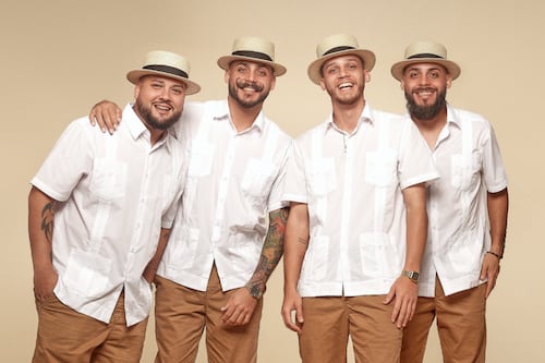 “Café con Ron” se alza como Colaboración Tropical del Año en Premio Lo Nuestro
