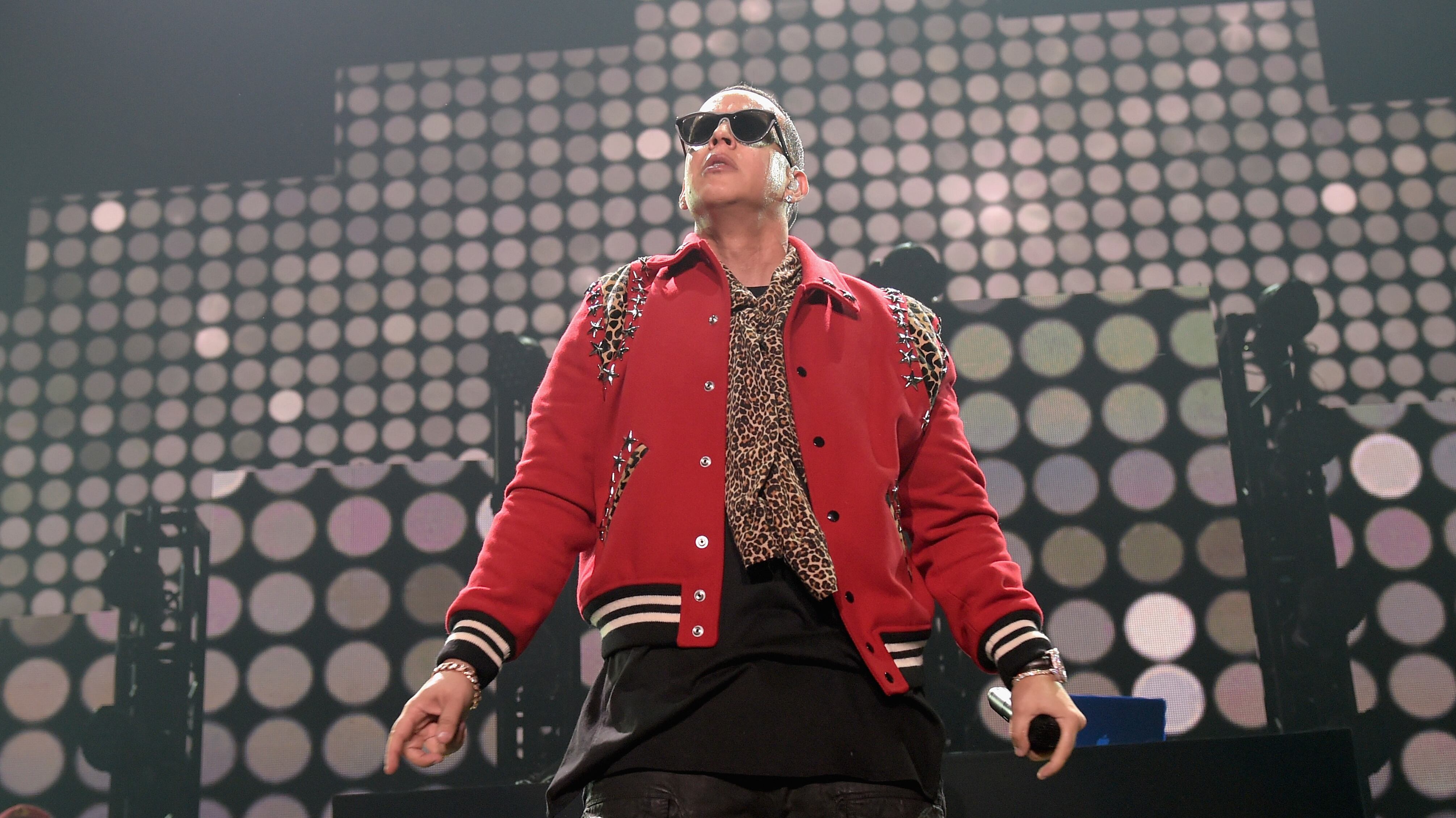 El "Jefe" del reguetón está por concluir su gira en México.