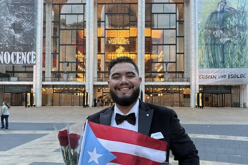 Barítono boricua recibe reconocimiento en prestigiosa competencia de ópera
