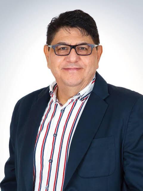 Profesor e investigador de la Universidad La Salle y experto en sociología de la religión.