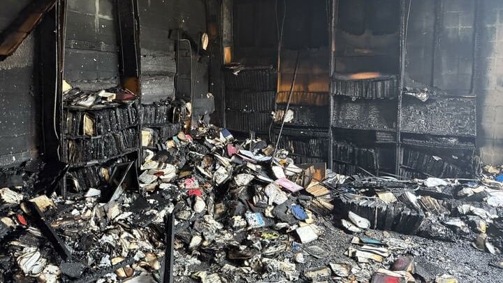 Detienen a sospechoso por incendio intencional en sinagoga de Mississippi