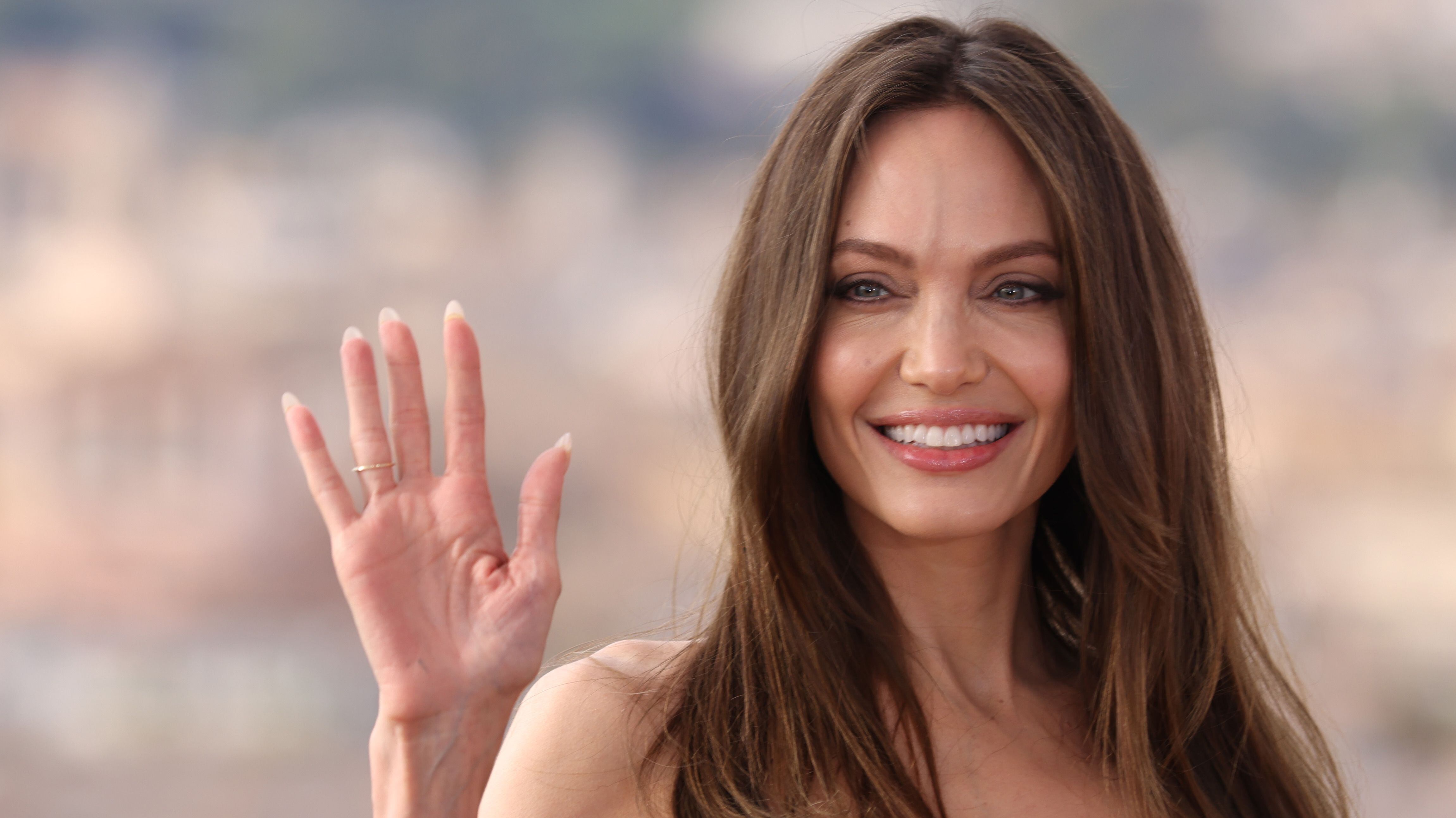 Angelina Jolie