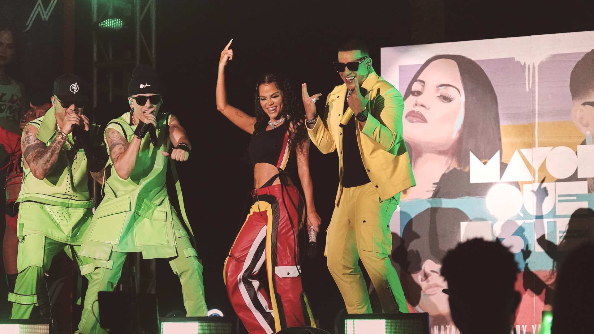 Natti Natasha estrena video Mayor Que Usted