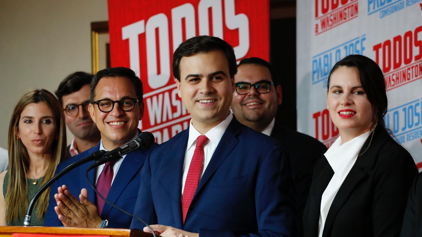 Bajo el lema, Todos a Washington, mostró los que formarán parte de su campaña camino a las elecciones el próximo 5 de noviembre