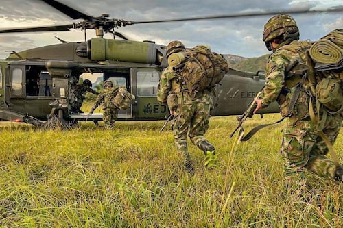 Aumenta a 4 el número de soldados colombianos muertos en enfrentamiento con disidencias de las FARC