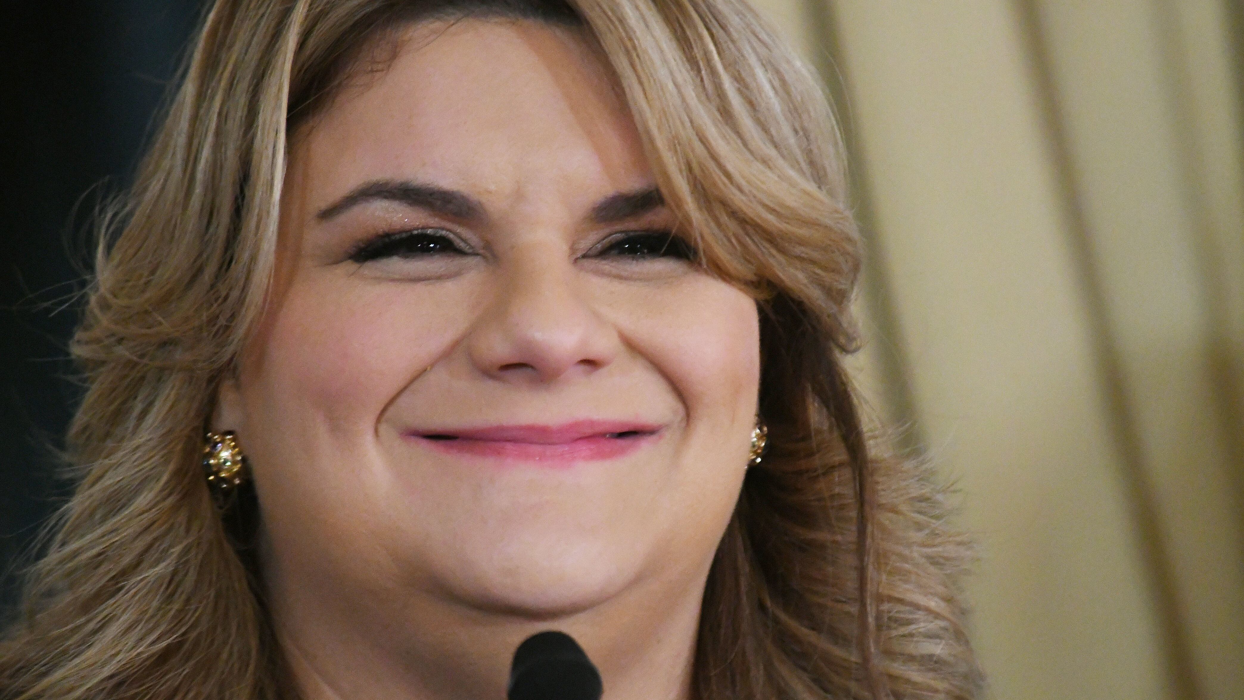 La gobernadora, Jennifer González, nombra al Director del FBI en Puerto Rico, Joseph González, designado como Comisionado de la Policía.