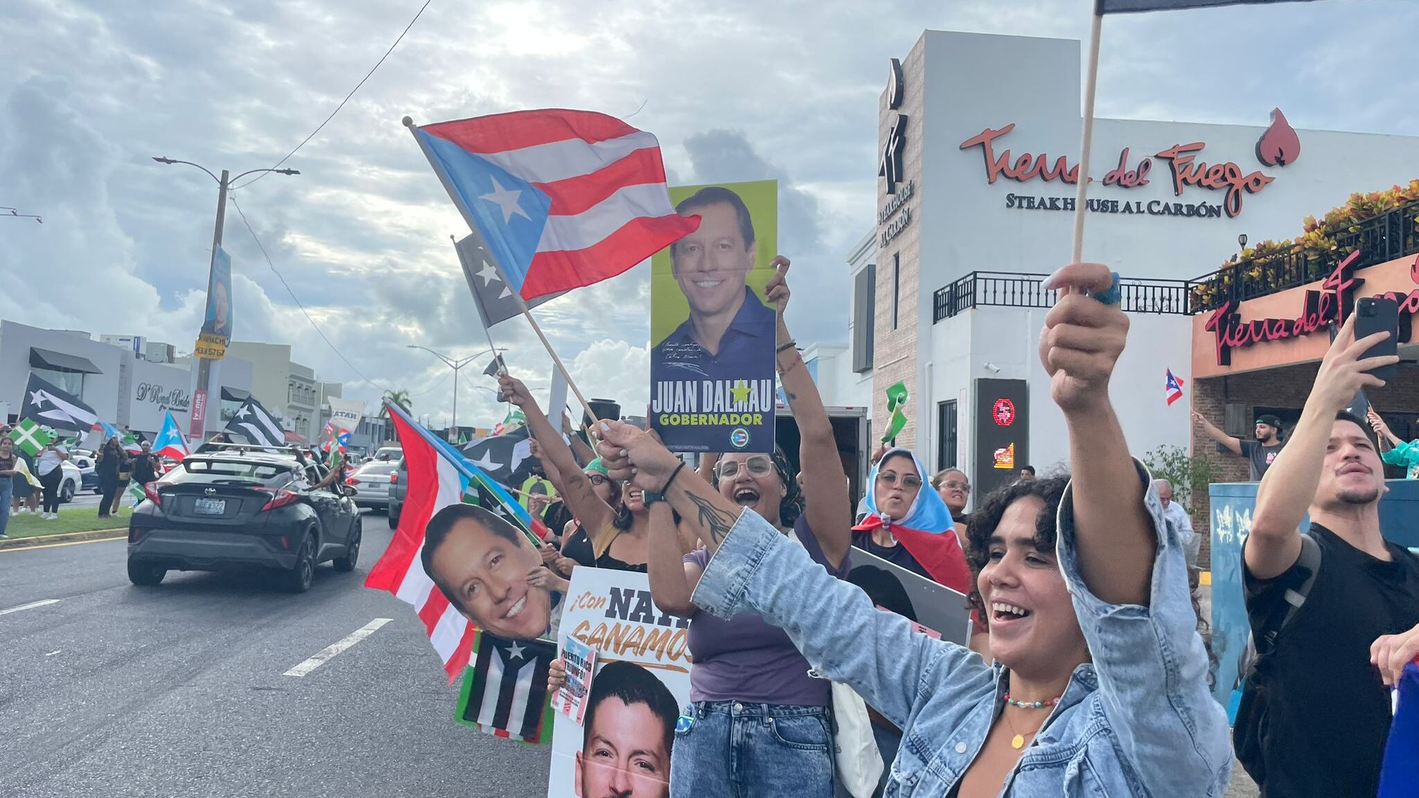 Gozo a granel en las inmediaciones de la sede del PIP