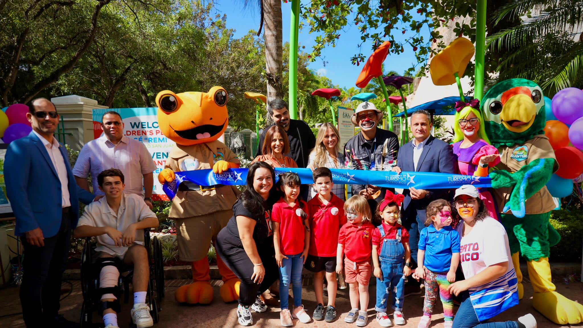 Compañía de Turismo de Puerto Rico dedica su parque del niño al Payaso Remi