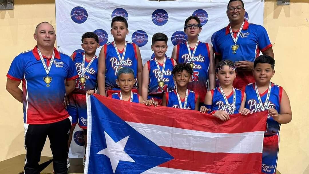 Equipo de baloncesto boricua queda campeón en torneo de República Dominicana.