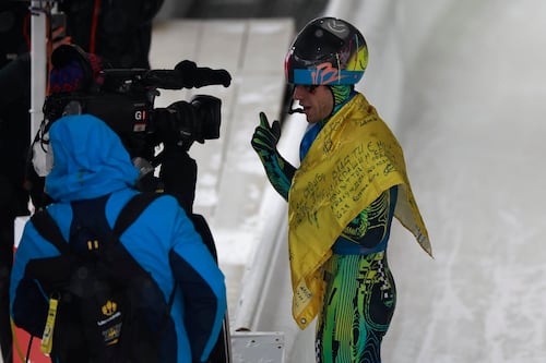Atleta ucraniano de skeleton no podrá usar casco en homenaje a fallecidos por la guerra