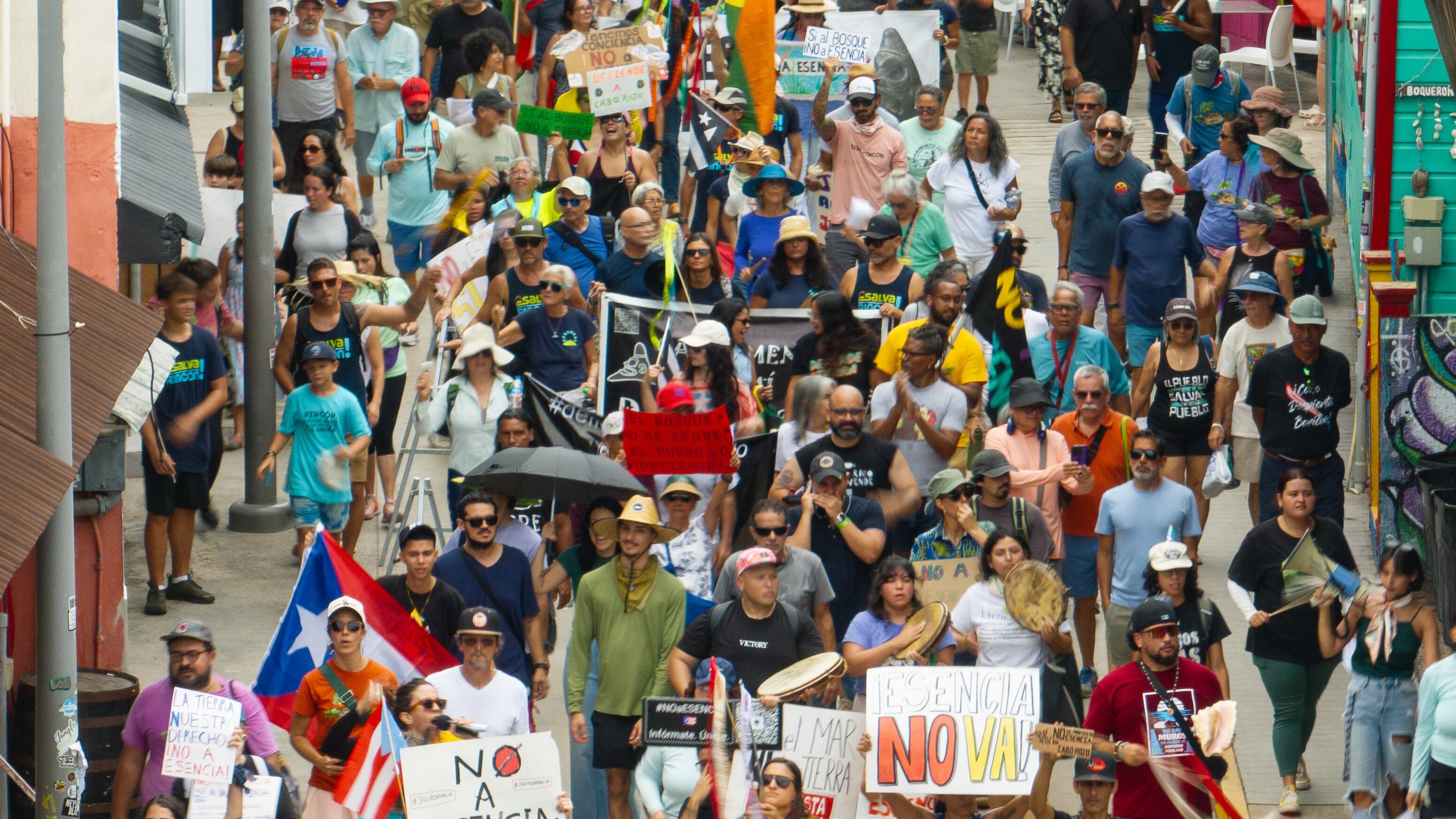 A mediados de junio, se realizó la Jornada todo Puerto Rico en contra de Esencia, convocada por la Coalición Defiende a Cabo Rojo.
Foto por Abimael Medina | Centro de Periodismo Investigativo