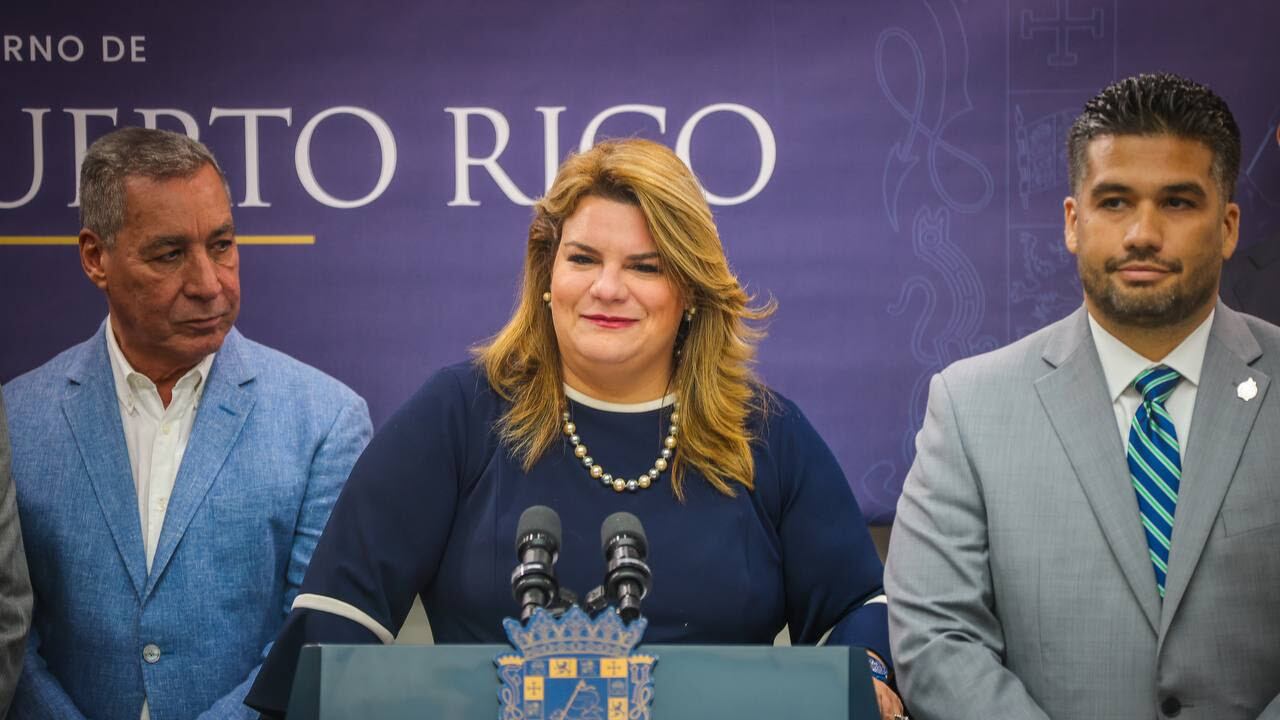 La gobernadora de Puerto Rico en conferencia de prensa.