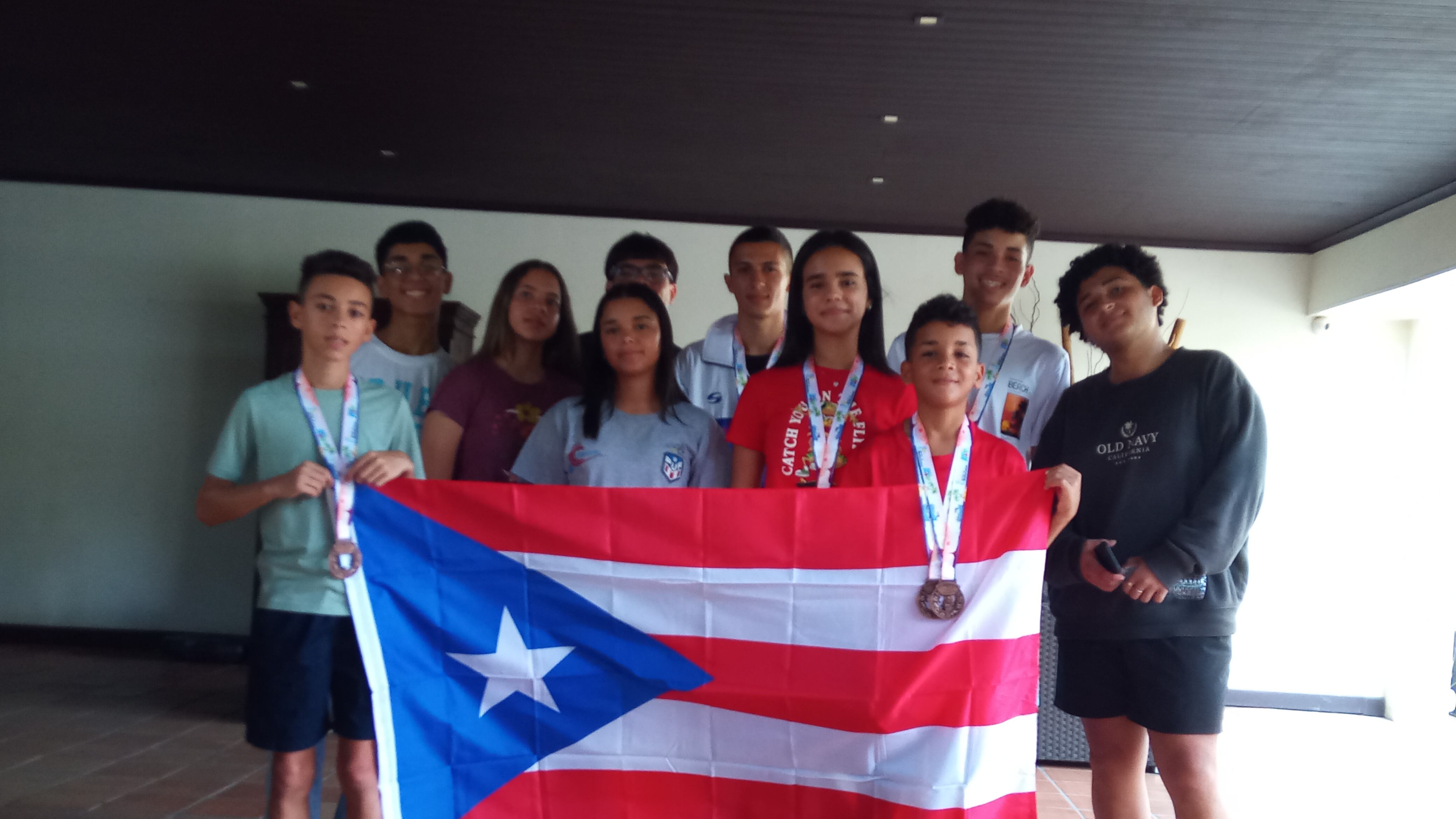Brillan con cuatro medallas de bronce equipo juvenil de Bádminton