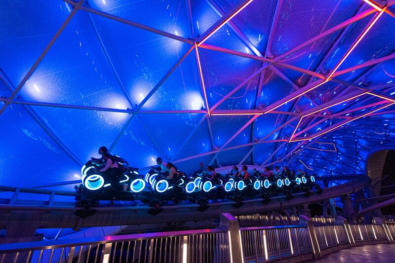 #AllTheDisneyThrills | TRON Lightcycle / Run