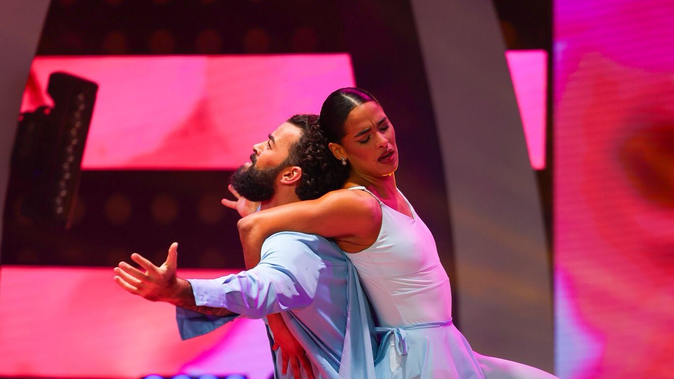 Edgar Rivera y Miredy en la primera gala del quinto ciclo de “¡Claro que Baila!“.