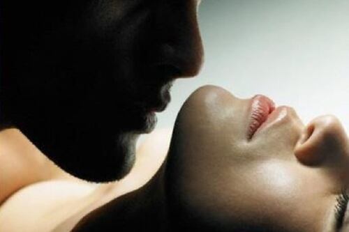 Denuncian que en España ofrecen alojamiento a cambio de sexo