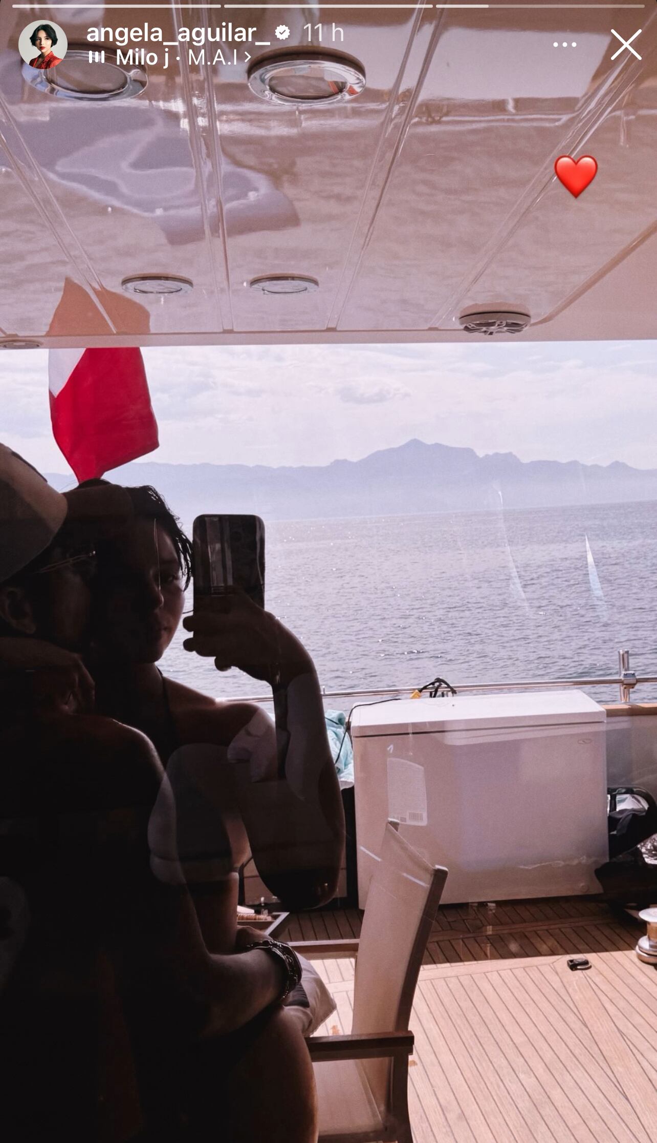 Instagram: @angela_aguilar_