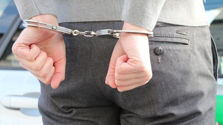 Policía captura