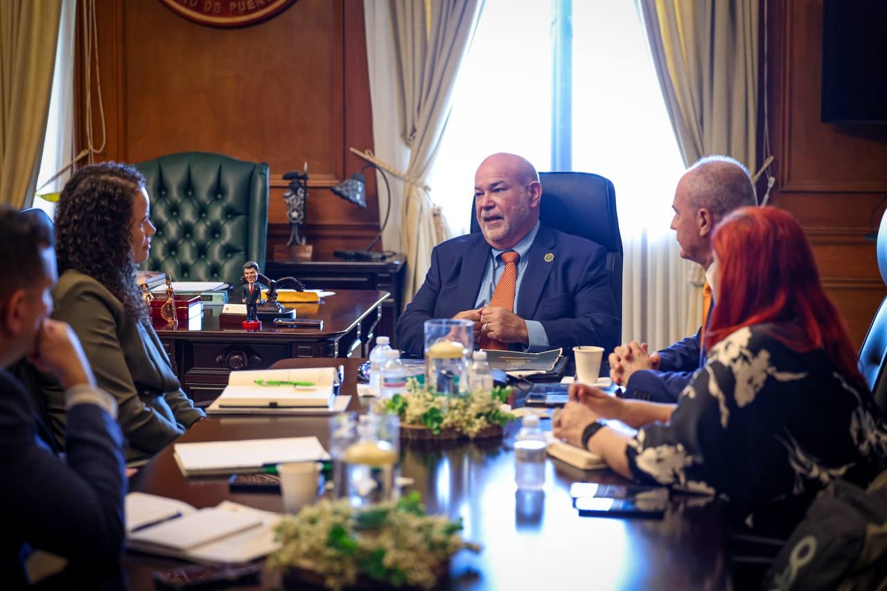 Presidente de la Cámara se reúne con nueva presidenta de LUMA para discutir estado de la red eléctrica