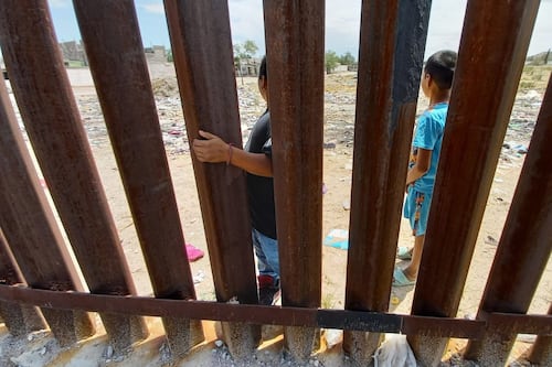 EE. UU. evaluará políticas migratorias de aliados ante “crisis global”