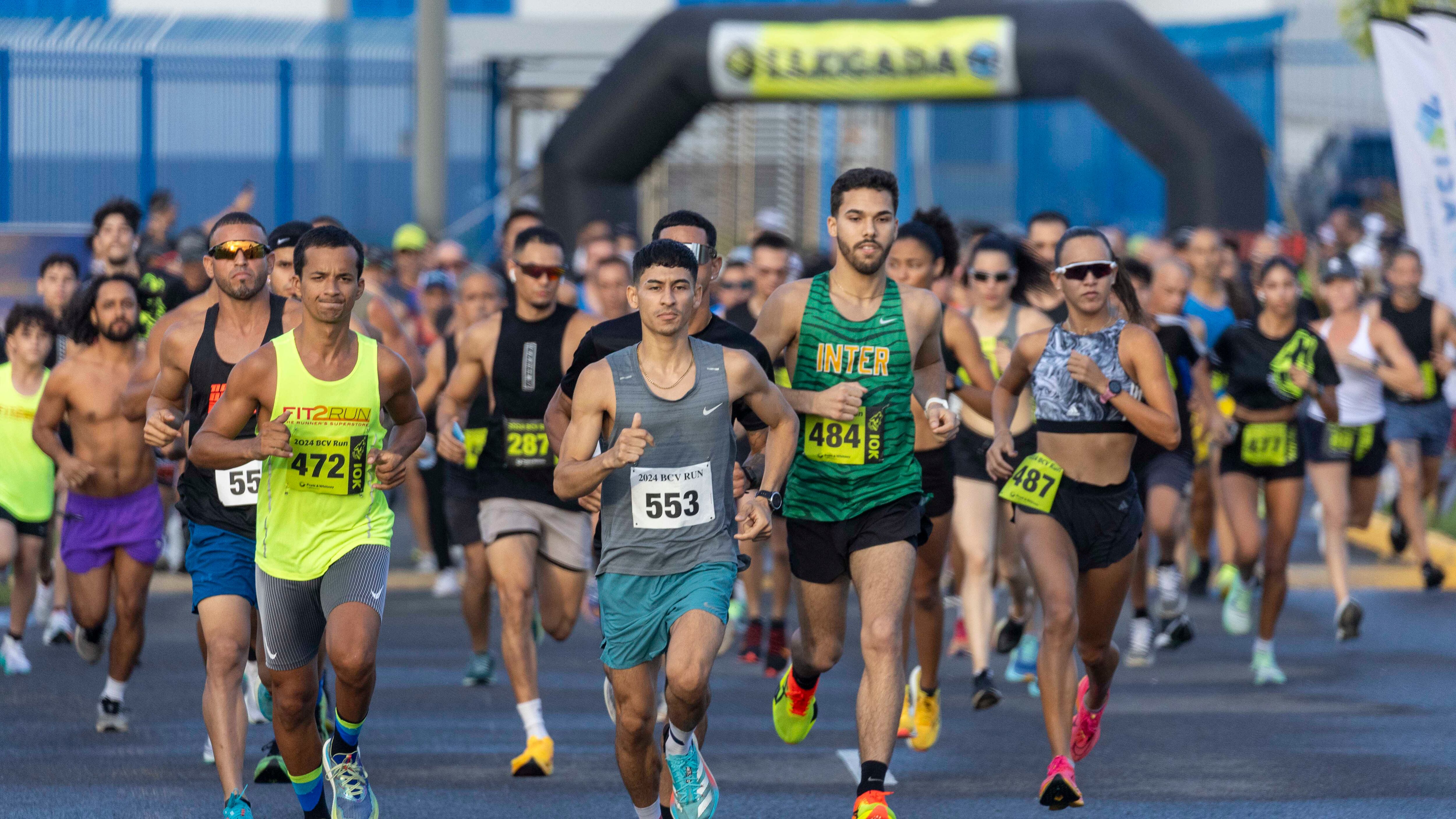 Más 500 participantes corren el BCV Run 5K y 10K en Aguadilla