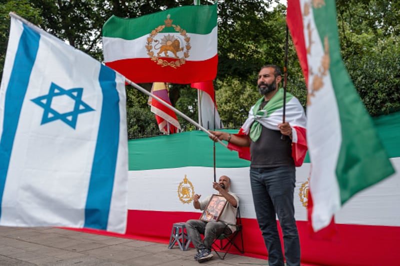 Protesta contra el régimen de Irán