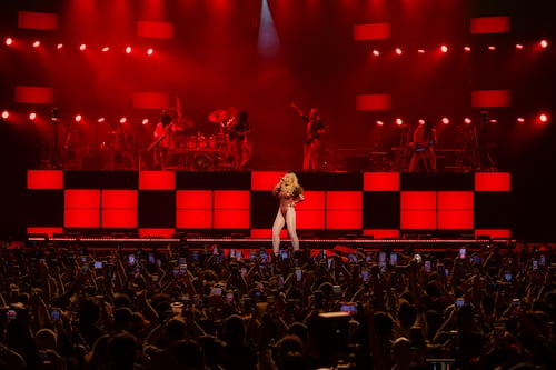 Doja Cat protesta contra el ICE durante concierto en CDMX