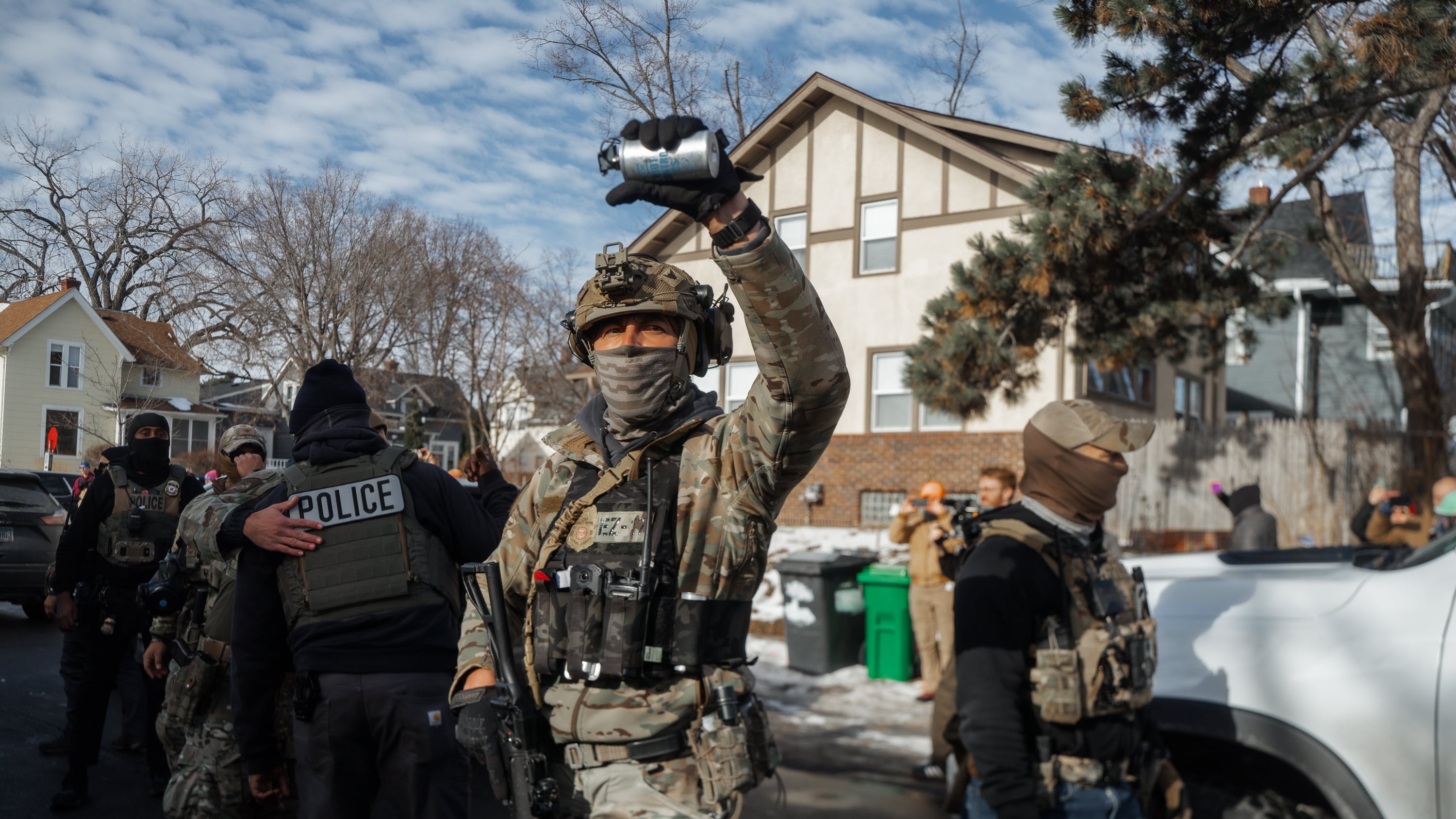 Continúa la ofensiva federal contra la inmigración en Minneapolis