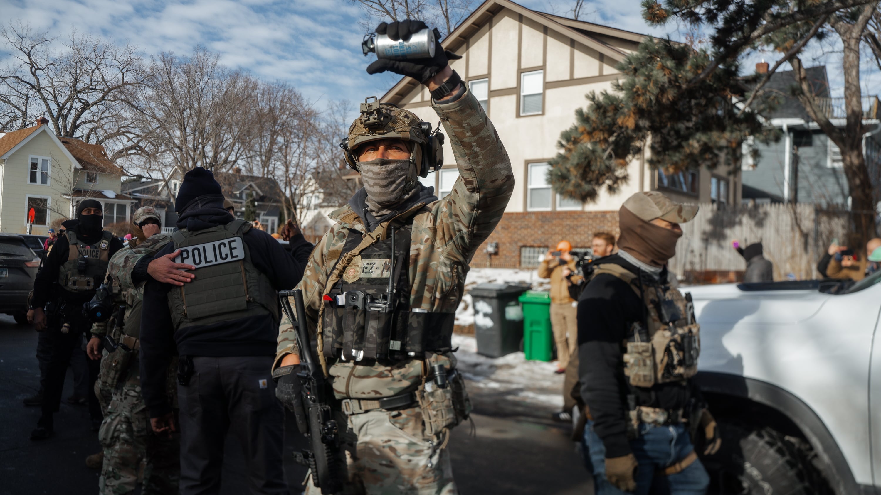 Continúa la ofensiva federal contra la inmigración en Minneapolis