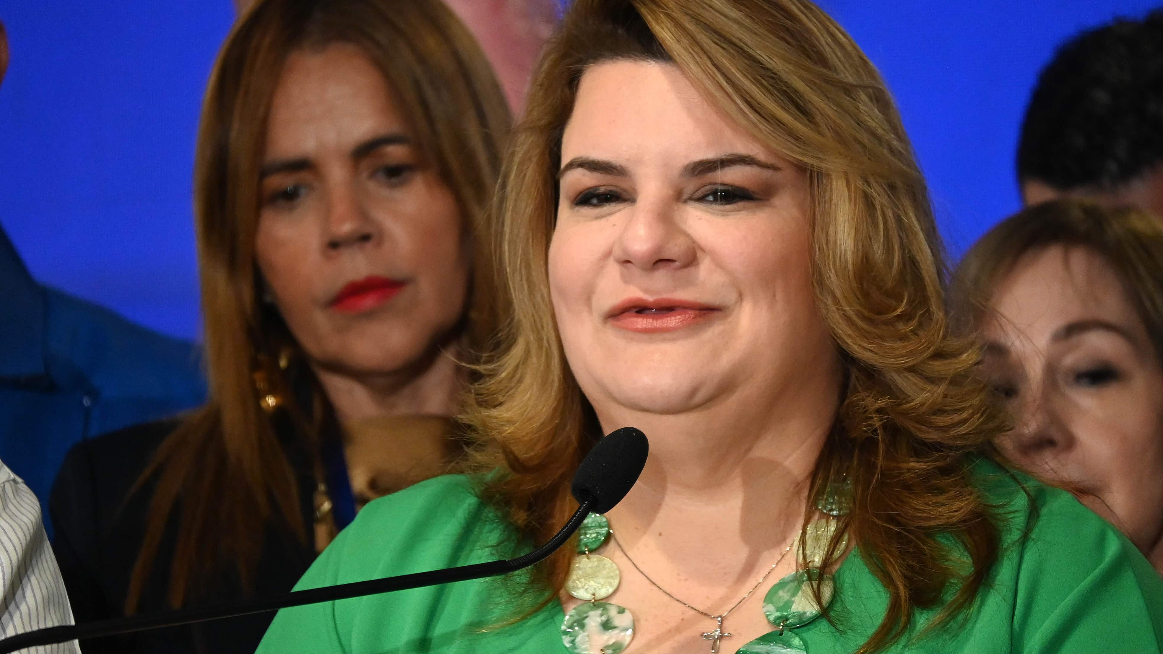 La gobernadora Jennifer González en conferencia de Prensa. Convención del Partido PNP