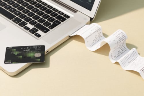 ¡Ojo al pillo! Consejos para evitar ser víctima de fraude durante las compras navideñas