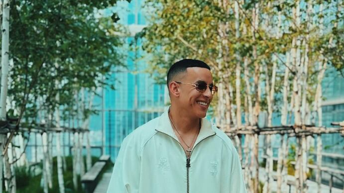 El exponente urbano le dejó saber a sus seguidores que se encuentra en Corea del Sur. ¿Qué está tramando?