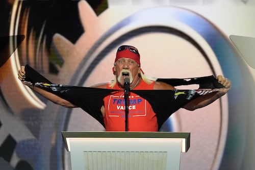 ¿Quién es Hulk Hogan, el legendario luchador que dio espaldarazo a Donald Trump?