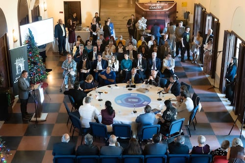 Liderazgo universitario acepta que el modelo educativo “está roto” y acuerda reformas urgentes